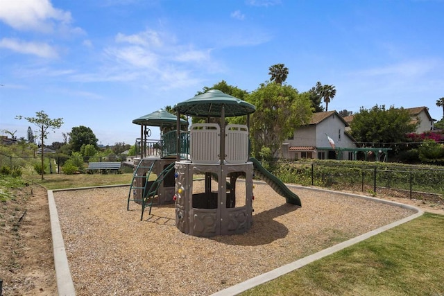 2210 Bonita Ct, Lemon Grove, CA 91945 - community playground with fence