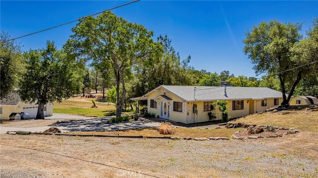 43096 Deer Trail Way, Coarsegold, CA 93614 - view of front of house featuring driveway