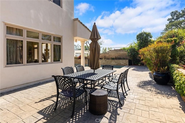 3277 Barhite St, Pasadena, CA 91107 - view of patio / terrace featuring outdoor dining space