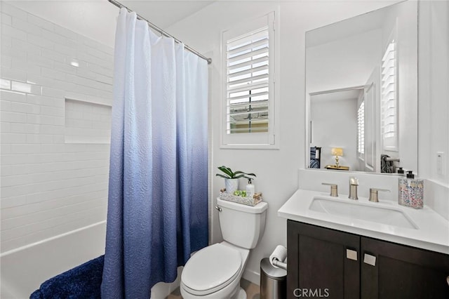 32404 Old Sage Dr, San Juan Capistrano, CA 92675 - bathroom featuring toilet, vanity, and shower / bathtub combination with curtain