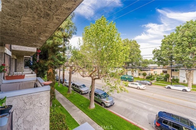 365 W Alameda Ave Unit 203, Burbank, CA 91506 - exterior space