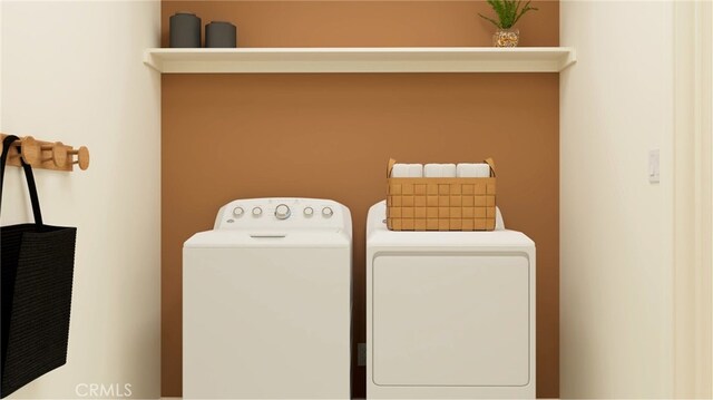 30051 Sunset Pier Dr, Menifee, CA 92584 - washroom featuring washer and dryer