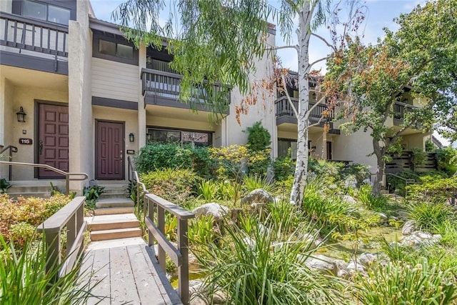 5711 Owensmouth Ave Unit 116, Woodland Hills, CA 91367 - photo 1
