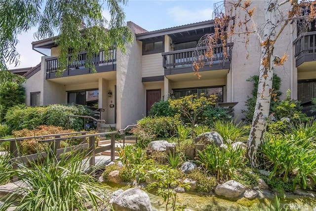 5711 Owensmouth Ave Unit 116, Woodland Hills, CA 91367 - photo 2