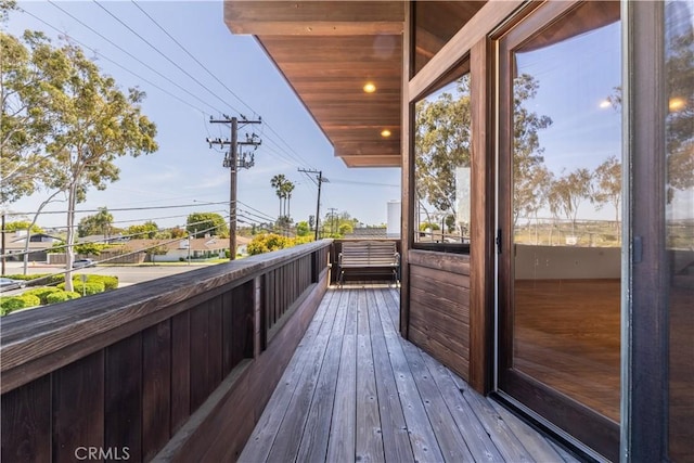 2405 Tustin Ave, Costa Mesa, CA 92627 - view of wooden terrace