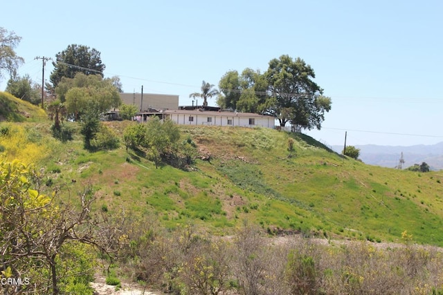 17000 S Mountain Rd, Santa Paula, CA 93060 - view of yard with a mountain view
