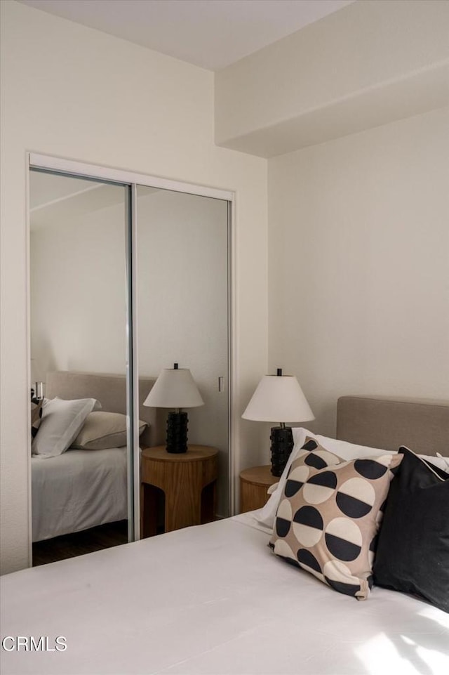 bedroom with a closet