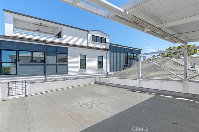 1710 Plaza Del Norte, Newport Beach, CA 92661 - view of patio / terrace