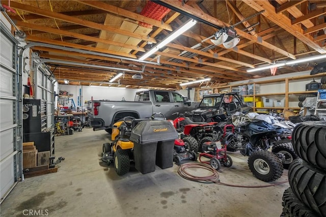 40 Gunter Ln, Oroville, CA 95966 - view of garage