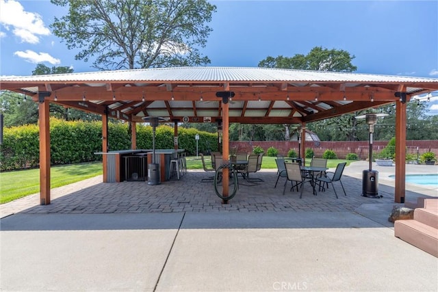 40 Gunter Ln, Oroville, CA 95966 - view of property's community featuring a gazebo, a patio area, a pool, and outdoor dining area