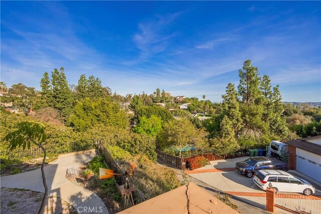 9403 Mesa Robles Dr, Whittier, CA 90603 - view of yard featuring fence