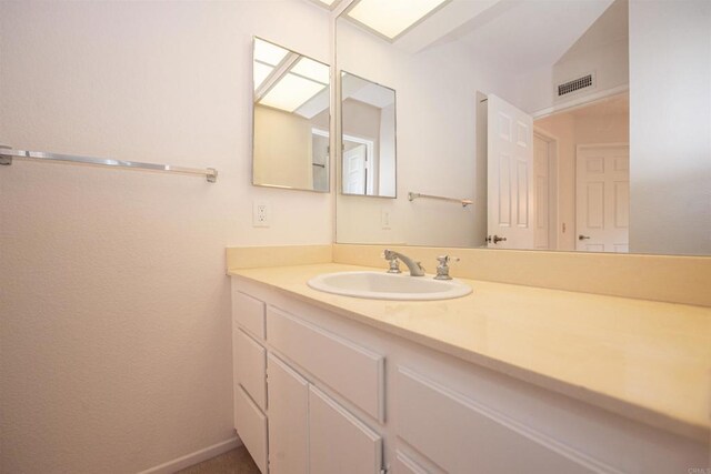 2432 Live Oak Rd, Escondido, CA 92029 - bathroom with vanity