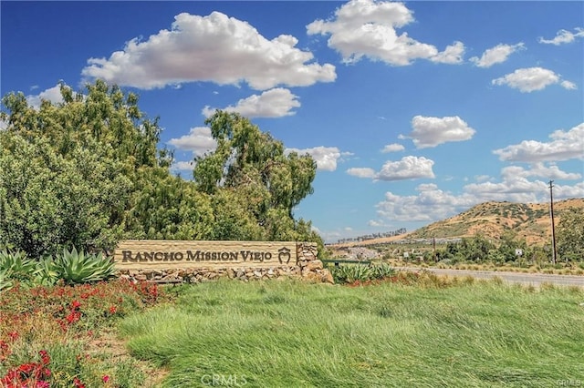 1201 Lasso Way Unit 202, Rancho Mission Viejo, CA 92694 - community sign with a mountain view