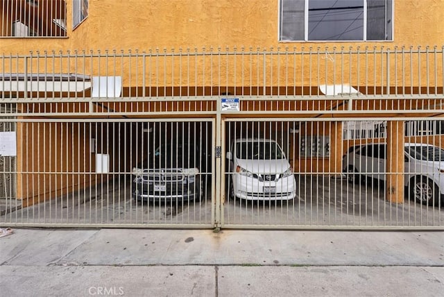 1061 Dawson Ave, Long Beach, CA 90804 - view of gate