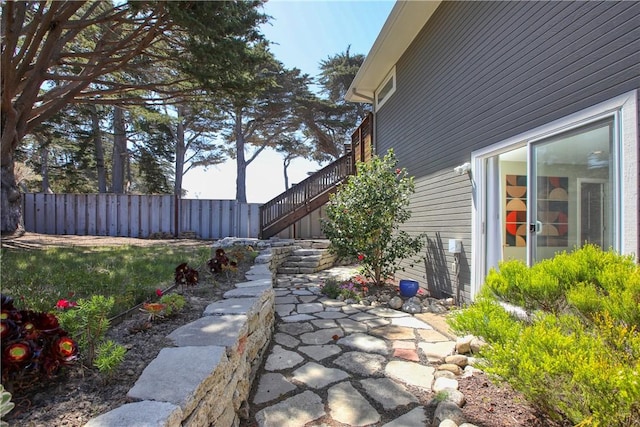 1850 Laurel Pl, Cambria, CA 93428 - view of yard
