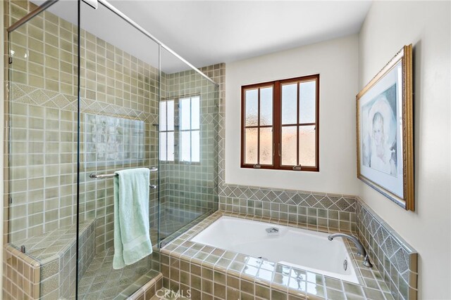 3805 Vista Azul, San Clemente, CA 92672 - full bath featuring a garden tub and a stall shower