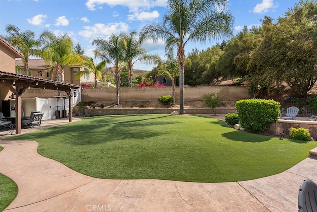 30463 Vineyard Ln, Castaic, CA 91384 - view of yard featuring a patio area