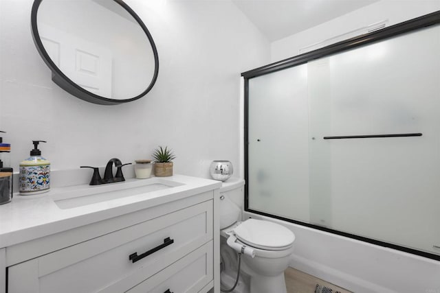 425961 Maryland St, San Diego, CA 92103 - full bath featuring vanity, toilet, and shower / bath combination with glass door