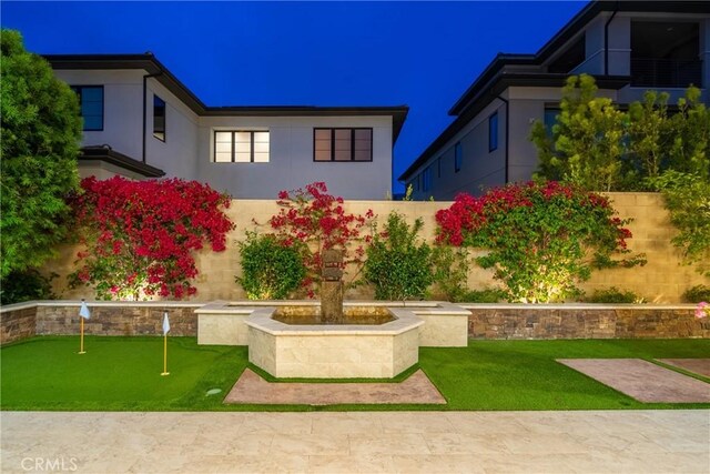 59 Dorado, Irvine, CA 92618 - view of yard featuring a putting green
