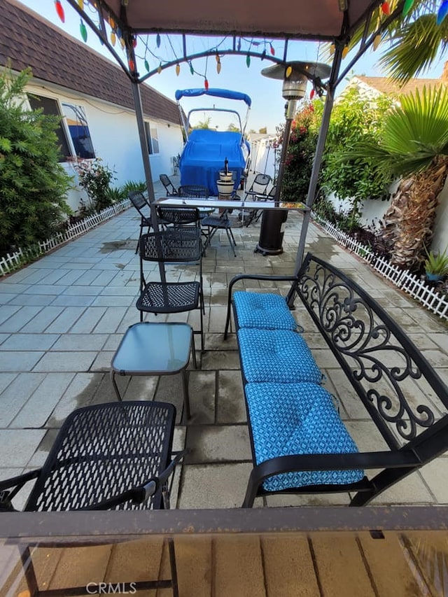 25813 Sandy Lodge Rd, Menifee, CA 92586 - view of patio featuring outdoor dining area