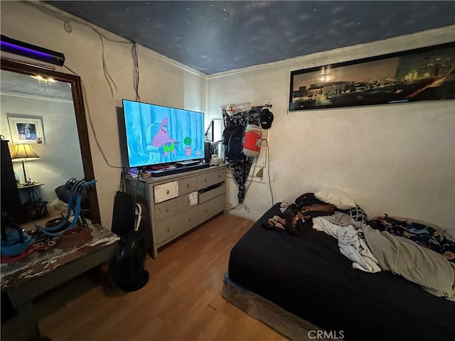 258 N Benton Way, Los Angeles, CA 90026 - bedroom featuring wood finished floors