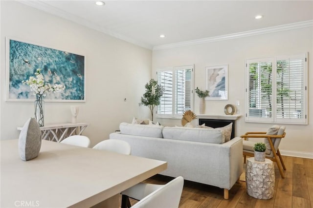 1304 12th St Unit B, Manhattan Beach, CA 90266 - living room with healthy amount of natural light, crown molding, hardwood / wood-style floors, recessed lighting, and baseboards