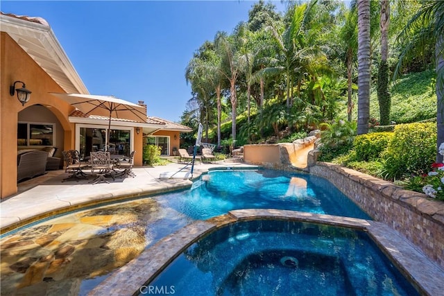 1850 E Rancho Grande Dr, Covina, CA 91724 - view of pool with a patio area and a pool with connected hot tub