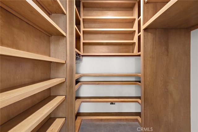 530 Kings Rd, Newport Beach, CA 92663 - view of pantry