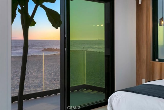 5007 Seashore Dr, Newport Beach, CA 92663 - bedroom featuring a water view