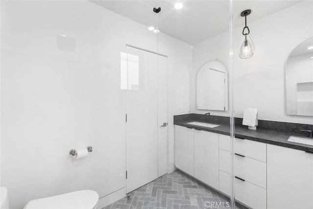 5007 Seashore Dr, Newport Beach, CA 92663 - full bath featuring toilet and double vanity