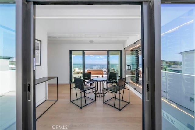 5007 Seashore Dr, Newport Beach, CA 92663 - view of sunroom