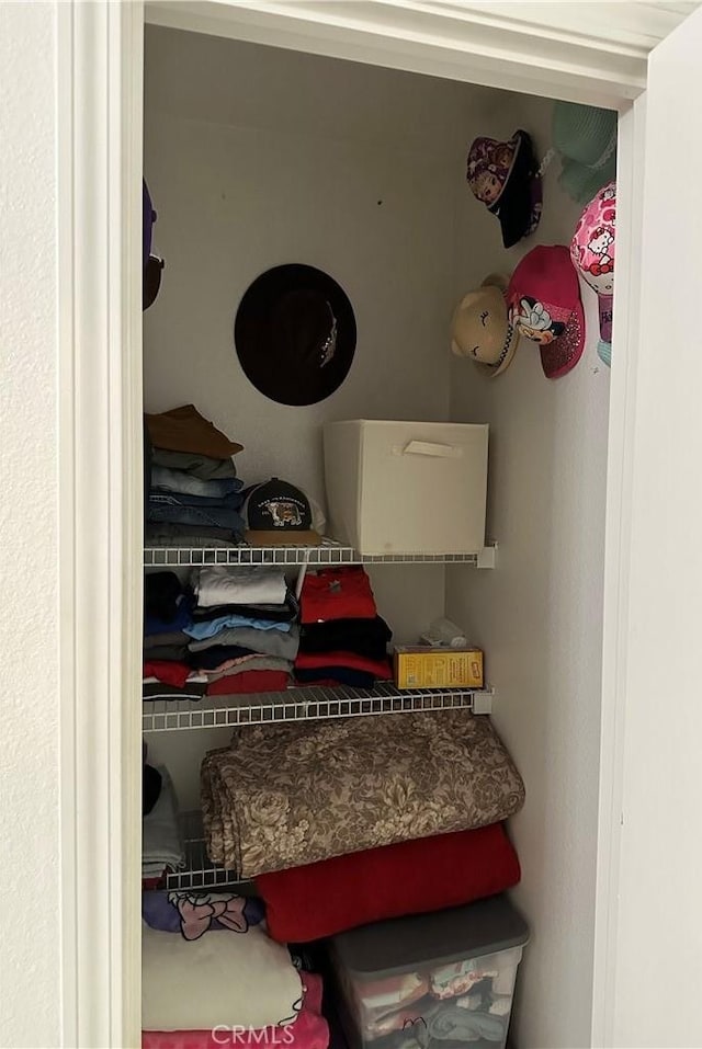 336 Pyramid Ave, Merced, CA 95341 - view of closet
