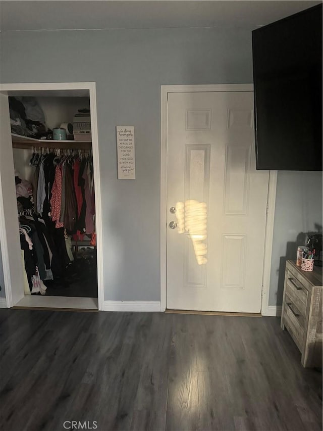 9489 Muroc St, Bellflower, CA 90706 - view of closet