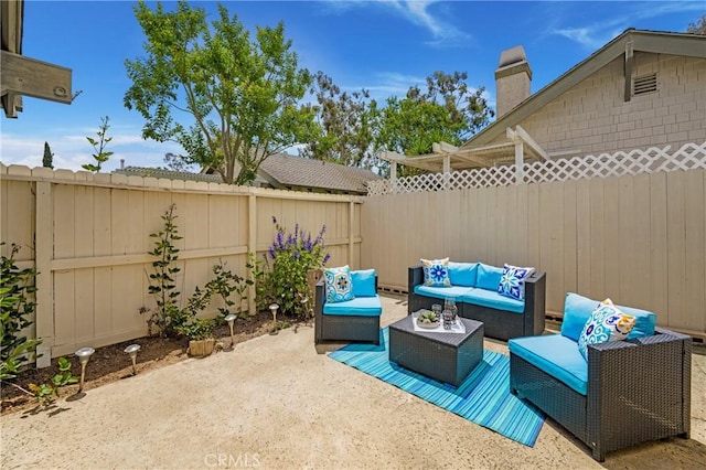 22986 Caminito Regalo Unit 92, Laguna Hills, CA 92653 - view of patio featuring an outdoor hangout area and a fenced backyard