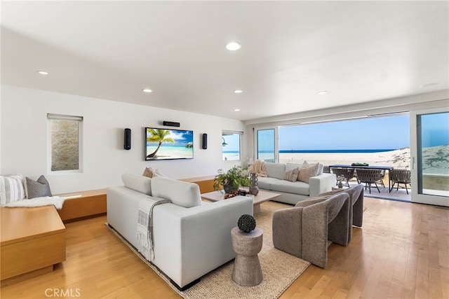 1554 E Oceanfront, Newport Beach, CA 92661 - living room featuring light wood-style floors and recessed lighting