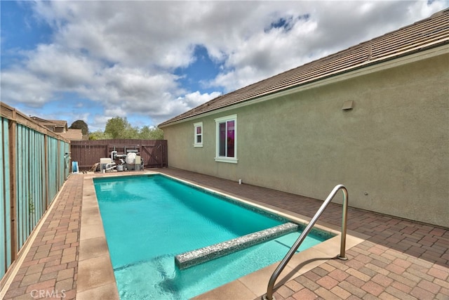1931 James Gaynor St, Fallbrook, CA 92028 - view of pool featuring a patio and a fenced backyard