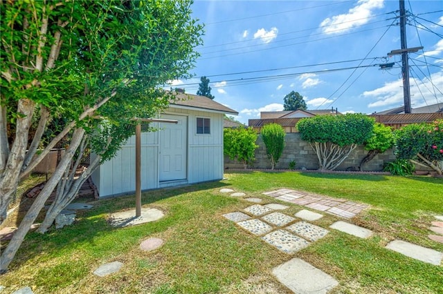 8873 Coolhurst Dr, Pico Rivera, CA 90660 - view of yard with a shed and an outbuilding