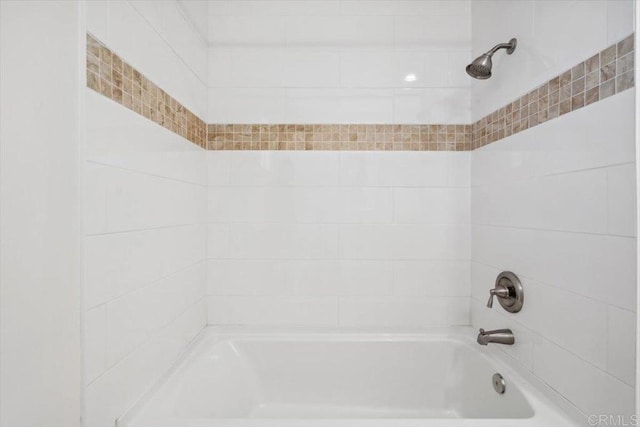 1278 E Madison Ave Unit D, El Cajon, CA 92021 - bathroom with shower / washtub combination