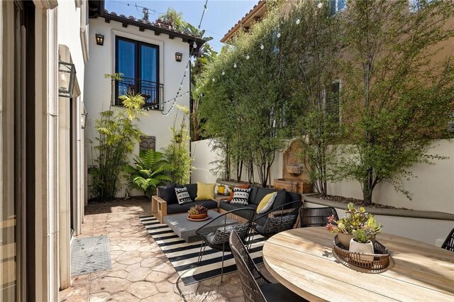 737 35th St, Manhattan Beach, CA 90266 - view of patio / terrace featuring an outdoor living space