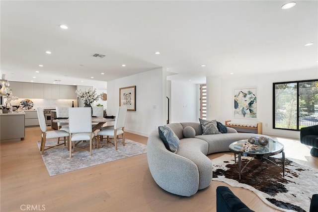 5630 Blanco Ave, Woodland Hills, CA 91367 - photo 9