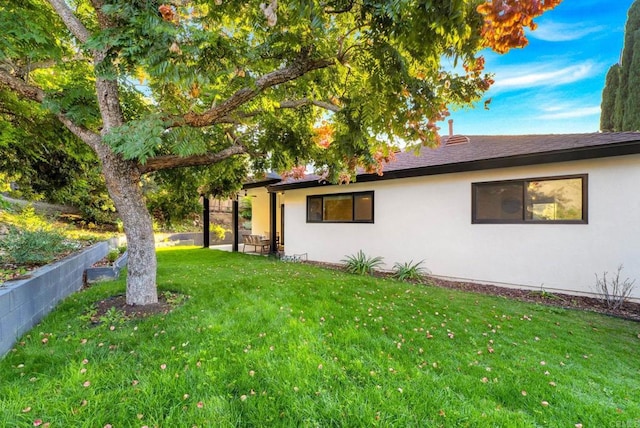 7325 Conestoga Ct, San Diego, CA 92120 - view of grassy yard