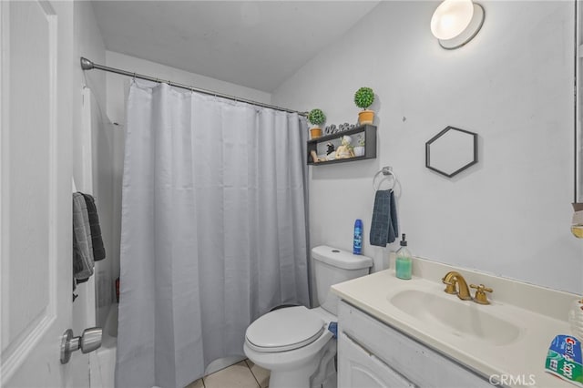 1709 S Townsend St, Santa Ana, CA 92704 - full bath with toilet, vanity, tile patterned flooring, and a shower with curtain