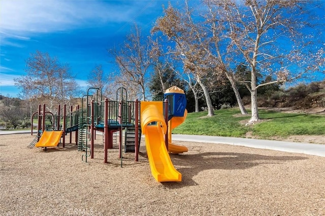 28613 Apricot Pl, Valencia, CA 91390 - view of community play area
