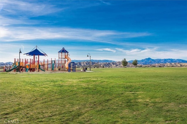 28613 Apricot Pl, Valencia, CA 91390 - communal playground with a lawn and a mountain view
