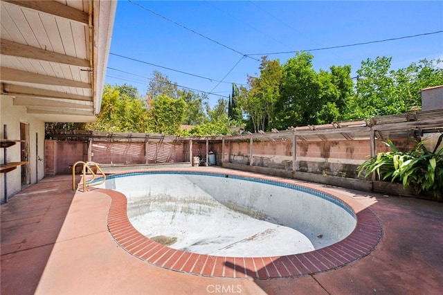 2415 N French St, Santa Ana, CA 92706 - view of pool featuring a fenced backyard and a patio area