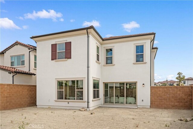 270 Maricopa, Irvine, CA 92618 - back of property with stucco siding