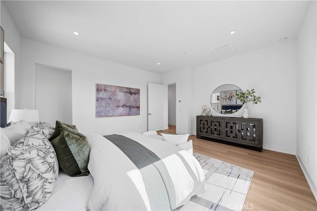 270 Maricopa, Irvine, CA 92618 - bedroom featuring light wood-style flooring, recessed lighting, and baseboards