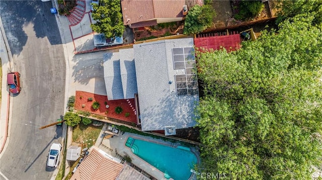 7948 Glenties Way, Sunland, CA 91040 - view of subject property with a pool area