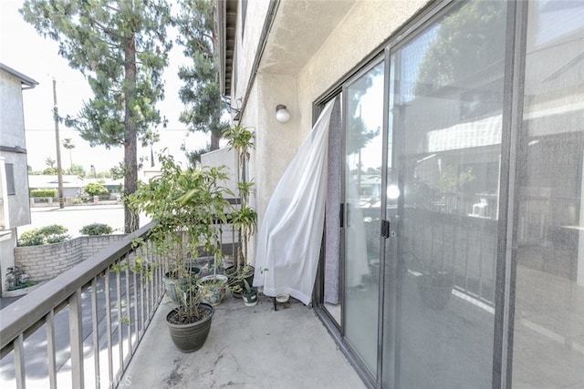20737 Roscoe Blvd Unit 102, Winnetka, CA 91306 - view of balcony