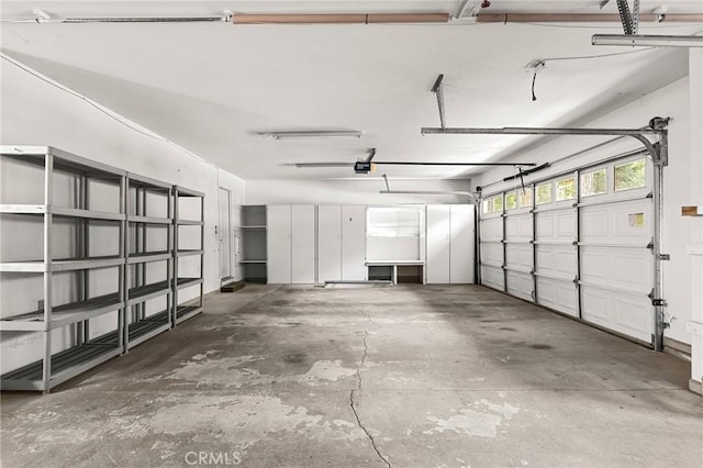 6175 Showdown Cir, Magalia, CA 95954 - garage with a garage door opener